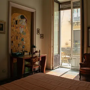 Casa Verdi - House Of Travelers 카타니아